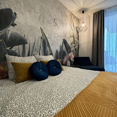 Wow! Paradise Aparthotel Krasków Εξωτερικό φωτογραφία